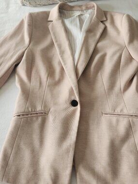 Soft blazer in baby taupe color